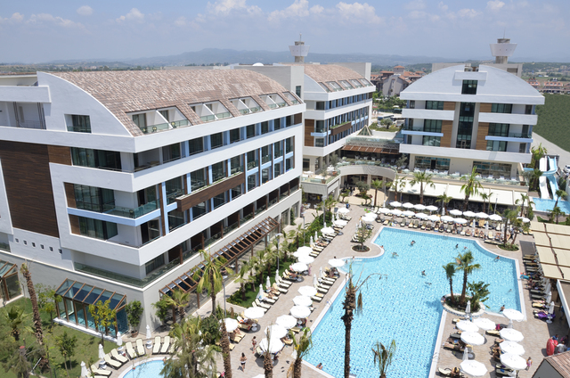 portside-pool-and-building-view.jpg